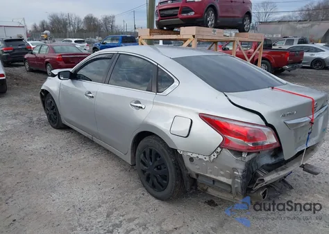 2013 Nissan Altima 2.5 S из США, поврежденный, VIN 1N4AL3AP0DC171673